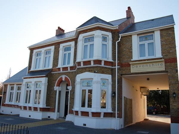 Devonshire Hotel Hornchurch Eksteriør bilde